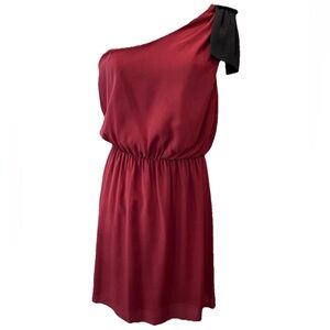 Dixi + Ivy ladies size medium one shoulder NWOT dress-bow accent-party gorgeous
